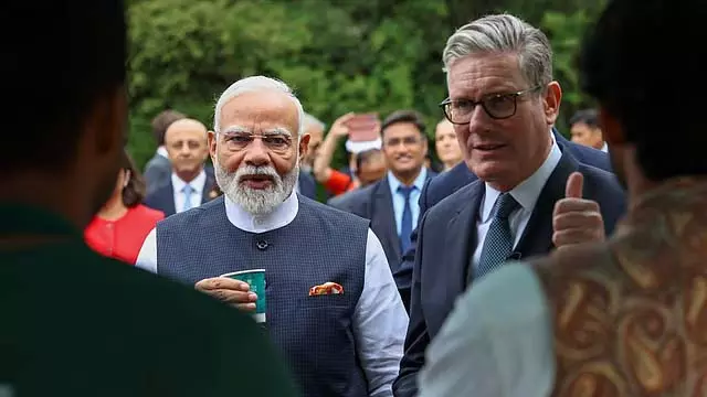 भारत में 9 ब्रिटिश विश्वविद्यालय परिसर स्थापित करने की योजना: PM Modi भारत में 9 ब्रिटिश विश्वविद्यालय परिसर स्थापित करने की योजना: PM Modi