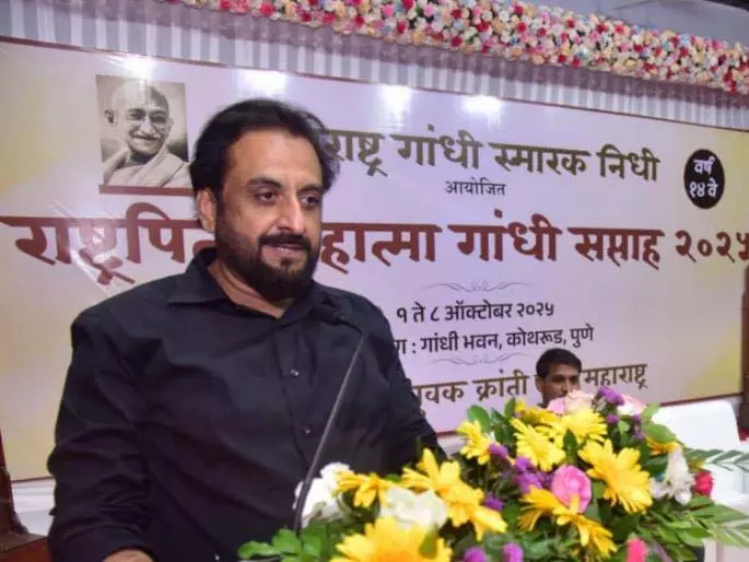 Imtiaz Jalil: 15% सांसद संसद चलाते हैं, बाकी बस बैठे रहते हैं Imtiaz Jalil: 15% सांसद संसद चलाते हैं, बाकी बस बैठे रहते हैं