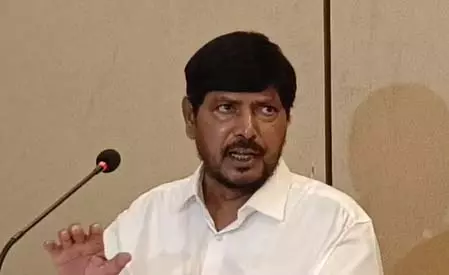 बिहार में चुनाव नहीं लड़ेगी हमारी पार्टी, एनडीए का करेगी समर्थन : रामदास आठवले बिहार में चुनाव नहीं लड़ेगी हमारी पार्टी, एनडीए का करेगी समर्थन : रामदास आठवले