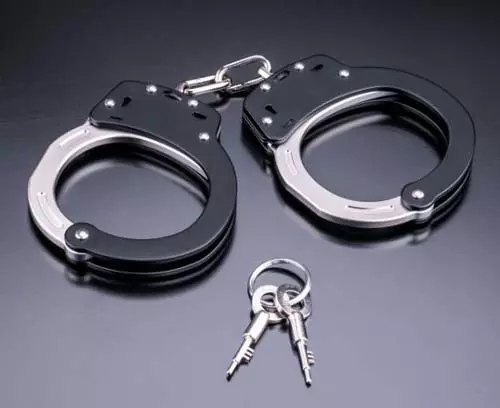 खाना पैक करने को लेकर विवाद में ढाबा हेल्पर की हत्या मामले में वांछित आरोपी गिरफ्तार खाना पैक करने को लेकर विवाद में ढाबा हेल्पर की हत्या मामले में वांछित आरोपी गिरफ्तार