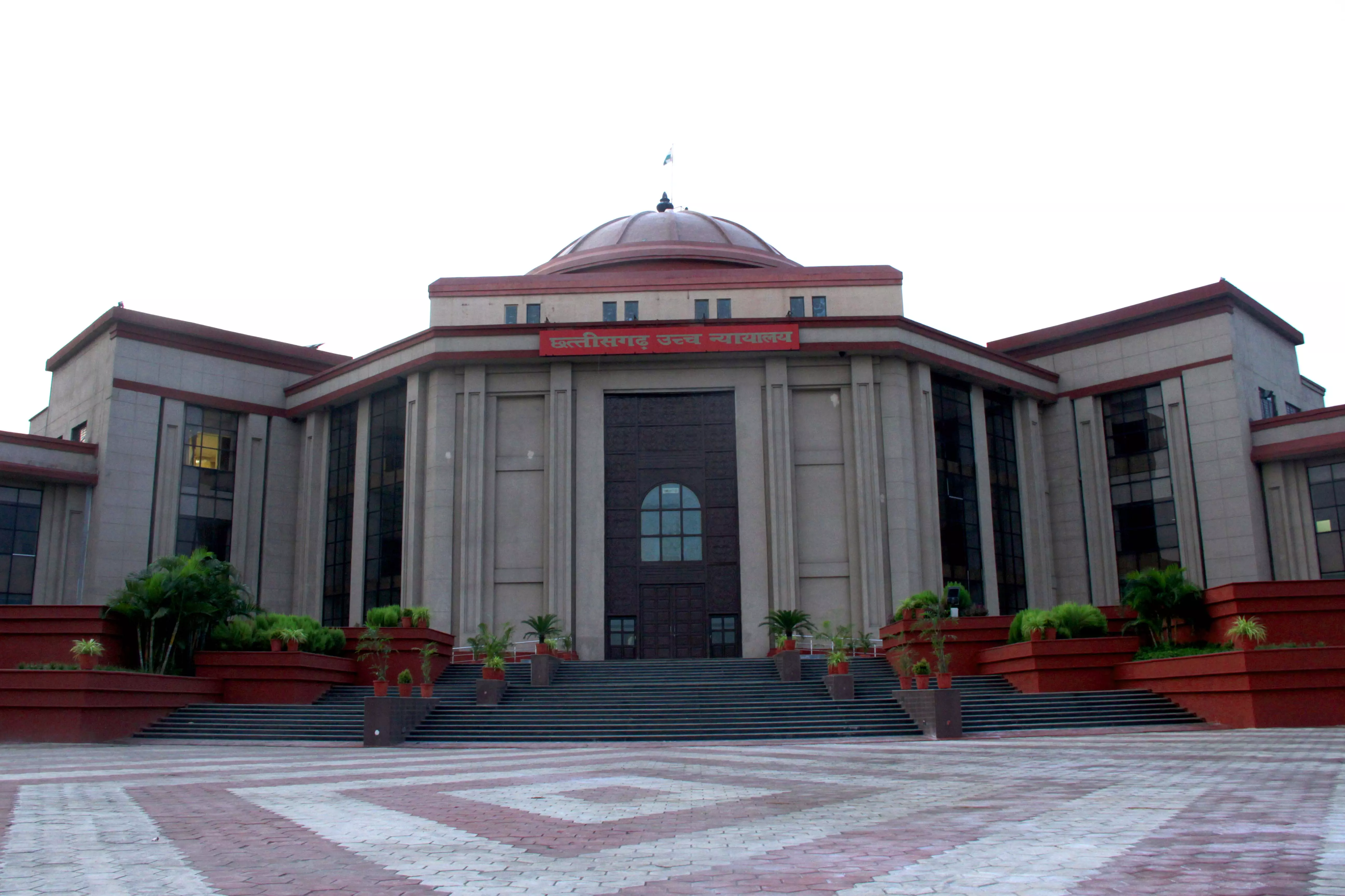 छत्तीसगढ़ हाईकोर्ट ने 36 साल पुराने बस्तर पेड़ कटाई घोटाले में आरोपियों को किया बरी छत्तीसगढ़ हाईकोर्ट ने 36 साल पुराने बस्तर पेड़ कटाई घोटाले में आरोपियों को किया बरी