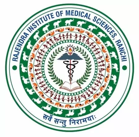 रिम्स में जूनियर डॉक्टरों का मानदेय बढ़ा, गवर्निंग बॉडी की बैठक में हुए कई अहम फैसले रिम्स में जूनियर डॉक्टरों का मानदेय बढ़ा, गवर्निंग बॉडी की बैठक में हुए कई अहम फैसले