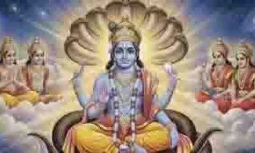 Kartik Month 2025: कार्तिक माह में इस चालीसा का नियमित पाठ करें और श्रीहरि की कृपा पाएं Kartik Month 2025: कार्तिक माह में इस चालीसा का नियमित पाठ करें और श्रीहरि की कृपा पाएं