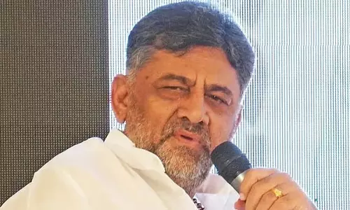 बिना OC, CC वाली इमारतों को बिजली-पानी का कनेक्शन: कैबिनेट बैठक में चर्चा और निष्कर्ष; DK Shivakumar बिना OC, CC वाली इमारतों को बिजली-पानी का कनेक्शन: कैबिनेट बैठक में चर्चा और निष्कर्ष; DK Shivakumar