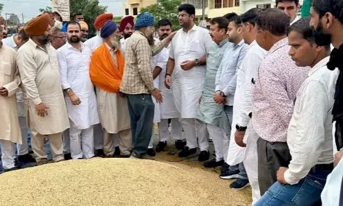 Haryana : कानून व्यवस्था सुधारने के लिए अनिल विज को गृह मंत्री बनाएं Haryana : कानून व्यवस्था सुधारने के लिए अनिल विज को गृह मंत्री बनाएं
