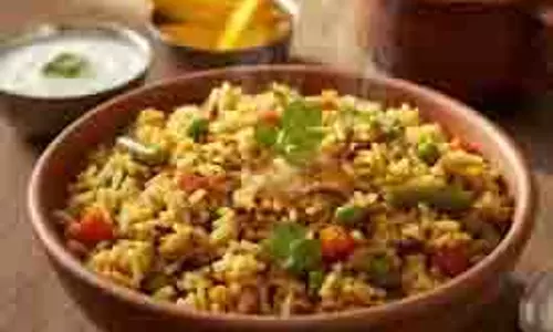 Karwa Chauth Special Kesar Pulao: करवा चौथ के खास मौके पर बनाएं स्वाद और खुशबू से भरपूर केसर पुलाव Karwa Chauth Special Kesar Pulao: करवा चौथ के खास मौके पर बनाएं स्वाद और खुशबू से भरपूर केसर पुलाव