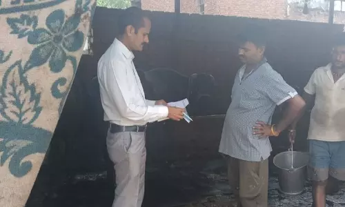 Haryana : रोहतक में डेयरी अपशिष्ट डंपिंग पर कार्रवाई Haryana : रोहतक में डेयरी अपशिष्ट डंपिंग पर कार्रवाई