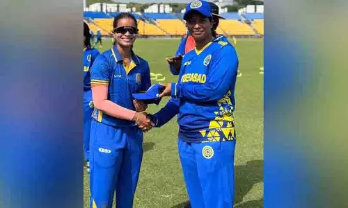 द्रिथी के शानदार प्रदर्शन से Hyderabad ने ओडिशा को पांच विकेट से हराया द्रिथी के शानदार प्रदर्शन से Hyderabad ने ओडिशा को पांच विकेट से हराया