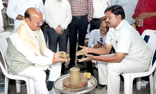 Bhopal: स्वदेशी वस्तुओं को करें प्रोत्साहित: राज्यमंत्री जायसवाल