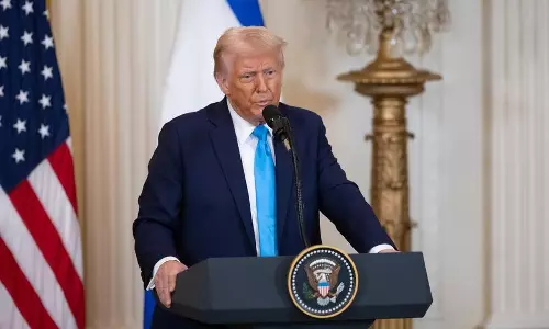 Trump ने कहा, इज़राइल और हमास ने शांति योजना के पहले चरण को स्वीकार किया Trump ने कहा, इज़राइल और हमास ने शांति योजना के पहले चरण को स्वीकार किया
