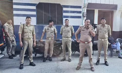 Bareilly: पुलिस ने 17 और उपद्रवियों पर कानूनी कार्रवाई की