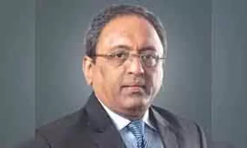 L&T के वरिष्ठ उपाध्यक्ष व उप-निरीक्षक को मानद डॉक्टरेट से सम्मानित किया गया L&T के वरिष्ठ उपाध्यक्ष व उप-निरीक्षक को मानद डॉक्टरेट से सम्मानित किया गया