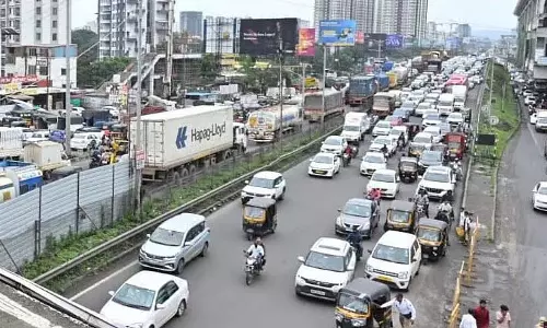 Maharashtra : 15 अक्टूबर से व्यस्त समय के दौरान पुणे-बेंगलुरु राजमार्ग पर भारी वाहनों पर प्रतिबंध