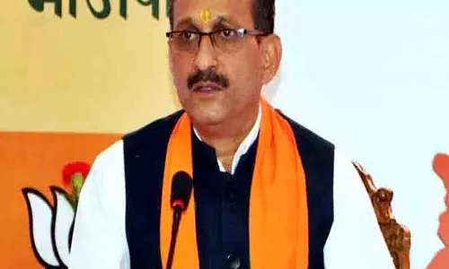 ऊना में प्रशासनिक व्यवस्था चरमरा गई है, लोग परेशान: Satti ऊना में प्रशासनिक व्यवस्था चरमरा गई है, लोग परेशान: Satti