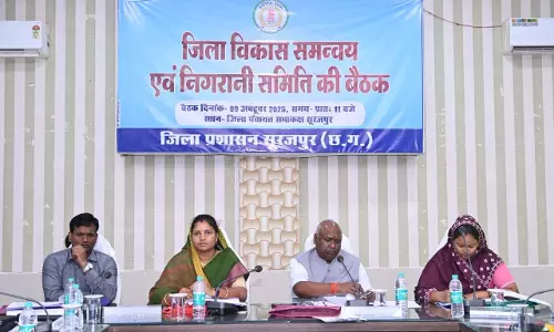मंत्री लक्ष्मी राजवाड़े ने जनदर्शन में सुनी जनता की समस्याएँ, त्वरित निराकरण के दिए निर्देश