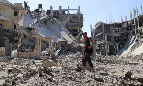 Gaza में इजरायली चौकियों पर आतंकवादियों का हमला