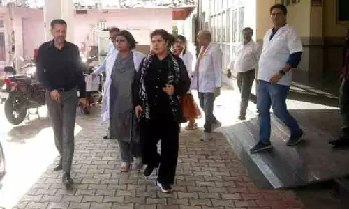 DHS जम्मू ने एसडीएच कोट भलवाल में स्वास्थ्य सुविधाओं की समीक्षा की DHS जम्मू ने एसडीएच कोट भलवाल में स्वास्थ्य सुविधाओं की समीक्षा की