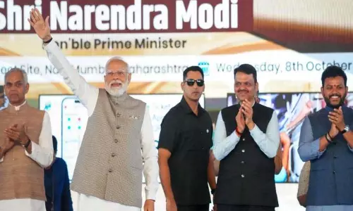 Navi Mumbai हवाई अड्डा: मोदी के नाम का प्रस्ताव, अडानी ने डी.बी.ए. पाटिल का विरोध किया