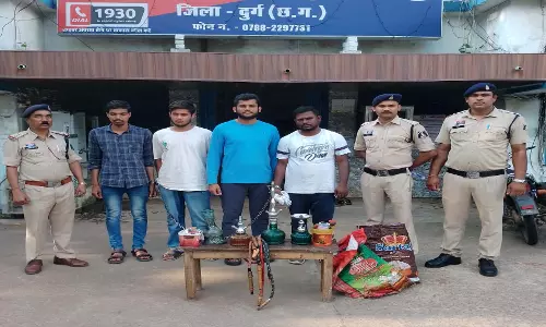 CG BREAKING: हुक्का बार पर छापा, दुकानदार समेत तीन ग्राहक गिरफ्तार