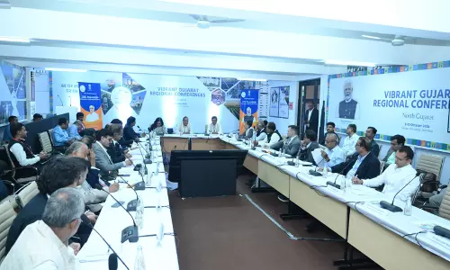 वाइब्रेंट गुजरात सम्मेलन: CEO गोलमेज सम्मेलन से परमाणु ऊर्जा को मिला बढ़ावा वाइब्रेंट गुजरात सम्मेलन: CEO गोलमेज सम्मेलन से परमाणु ऊर्जा को मिला बढ़ावा