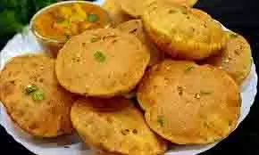 Urad Dal Kachori : घर में तैयार करें बाजार जैसी क्रिस्पी उड़द दाल की कचौरी Urad Dal Kachori : घर में तैयार करें बाजार जैसी क्रिस्पी उड़द दाल की कचौरी