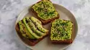 Avocado Paneer Sandwich : आज ही ट्राय करें एवोकाडो पनीर सैंडविच Avocado Paneer Sandwich : आज ही ट्राय करें एवोकाडो पनीर सैंडविच