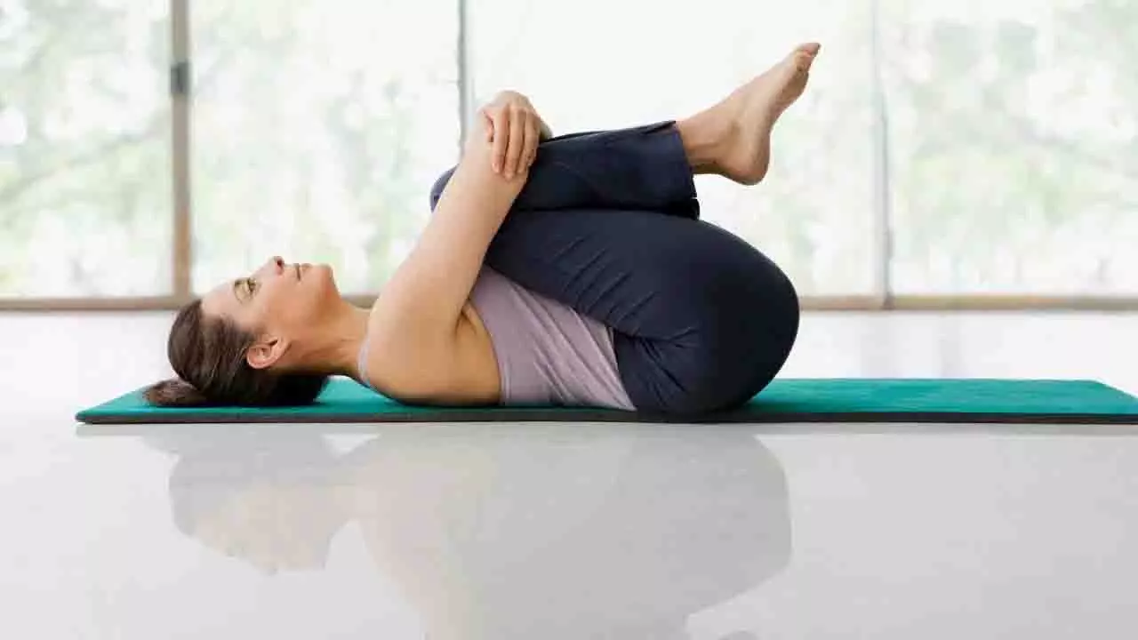 Yoga : पहली बार योग करने वाले करें ये 5 सबसे आसान योगासन Yoga : पहली बार योग करने वाले करें ये 5 सबसे आसान योगासन