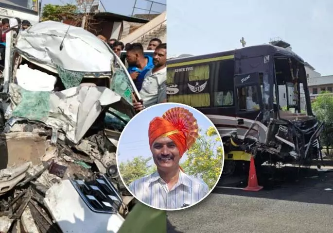 Daund Taluka में बस ने कार को टक्कर मारी, कार क्षतिग्रस्त होने से एक व्यक्ति की मौत Daund Taluka में बस ने कार को टक्कर मारी, कार क्षतिग्रस्त होने से एक व्यक्ति की मौत