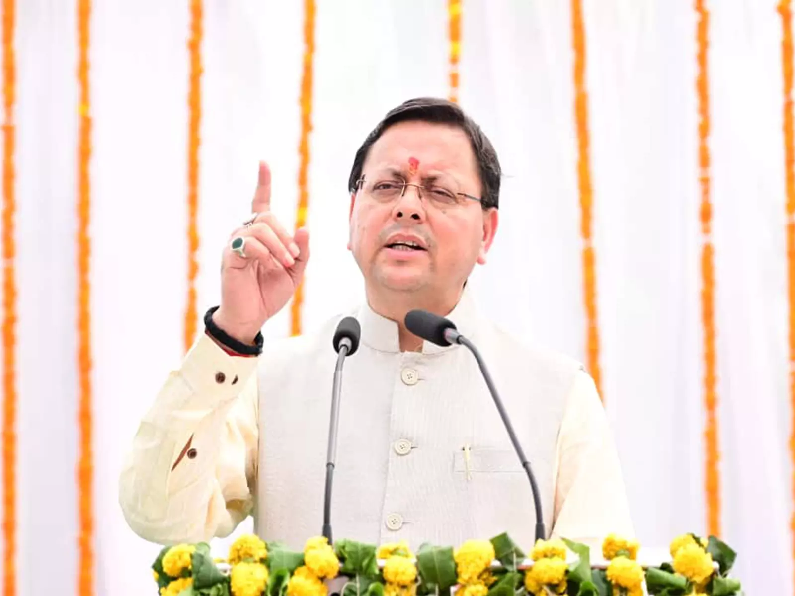 राज्य सरकार भ्रष्टाचार और अनियमितताओं के प्रति जीरो टॉलरेंस की नीति पर दृढ़ता से चल रही है: CM धामी राज्य सरकार भ्रष्टाचार और अनियमितताओं के प्रति जीरो टॉलरेंस की नीति पर दृढ़ता से चल रही है: CM धामी
