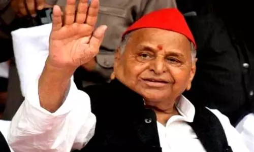 मुलायम सिंह यादव : सैफई के पहलवान से सियासत के सुल्तान, धरती पुत्र रहे बेमिसाल मुलायम सिंह यादव : सैफई के पहलवान से सियासत के सुल्तान, धरती पुत्र रहे बेमिसाल
