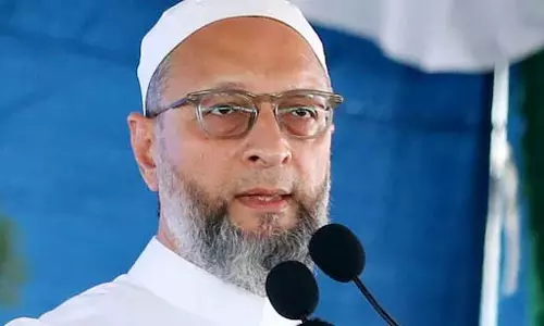 मुसलमान थे नाथूराम गोडसे?, भड़के ओवैसी मुसलमान थे नाथूराम गोडसे?, भड़के ओवैसी