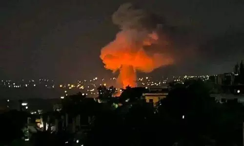 काबुल दहला, अज्ञात विमान बरसा रहे बम