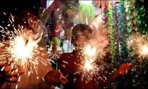 Mohali में केवल 44 विक्रेताओं को मिले पटाखा लाइसेंस Mohali में केवल 44 विक्रेताओं को मिले पटाखा लाइसेंस