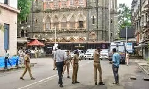 Bandra स्थित पारिवारिक न्यायालय को बम से उड़ाने की धमकी वाला ईमेल मिला Bandra स्थित पारिवारिक न्यायालय को बम से उड़ाने की धमकी वाला ईमेल मिला