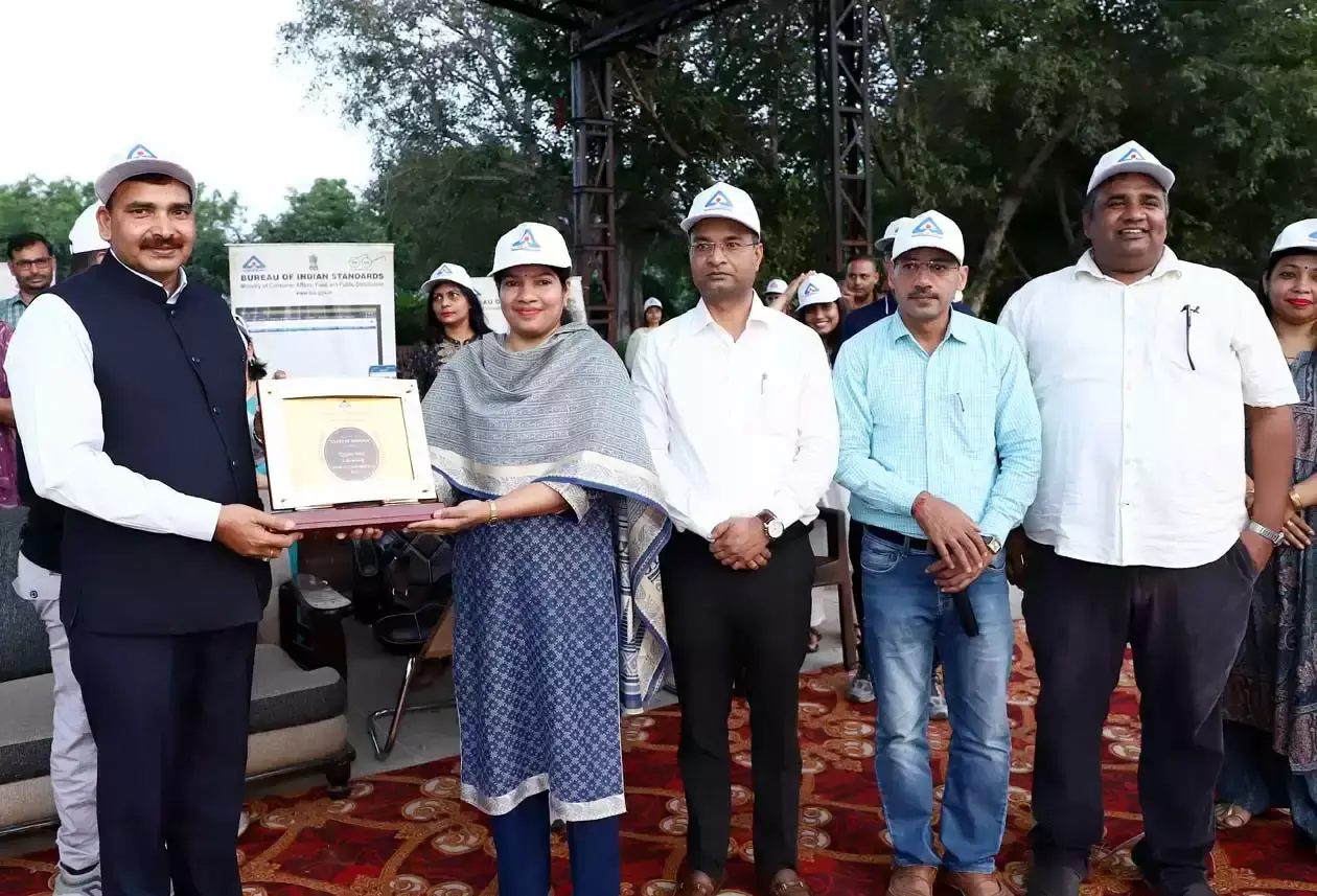 Hisar: उत्कृष्टता और पारदर्शिता ही सफलता की कुंजी: प्रो. बिश्नोई Hisar: उत्कृष्टता और पारदर्शिता ही सफलता की कुंजी: प्रो. बिश्नोई
