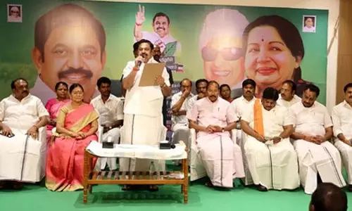 अगर AIADMK सरकार बनाती है तो किसानों और मजदूरों के लिए योजनाएं लागू की जाएंगी