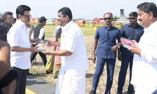 Tamil Nadu के मुख्यमंत्री एम. के. स्टालिन होसुर पहुंचे