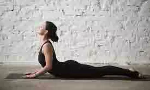 Yoga : स्वस्थ जीवन के लिए हर महिला को नियमित रूप से करने चाहिए ये 5 योगासन Yoga : स्वस्थ जीवन के लिए हर महिला को नियमित रूप से करने चाहिए ये 5 योगासन