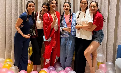 Lakshmi Manchu ने 48वें वर्ष में फैंस के साथ अपने जुड़ाव की भावनाएँ साझा कीं