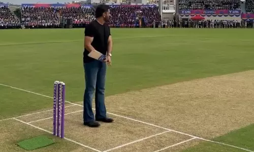 Dhoni ने मदुरै में वेलाम्मल क्रिकेट स्टेडियम का उद्घाटन किया