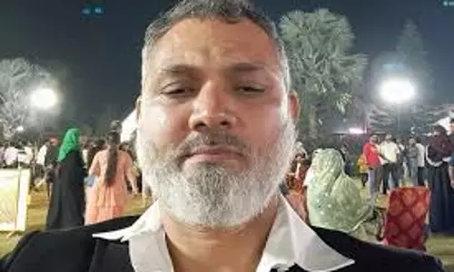 Indore: पार्षद पद से हटाए गए अनवर कादरी, मेयर ने कसा निशाना Indore: पार्षद पद से हटाए गए अनवर कादरी, मेयर ने कसा निशाना