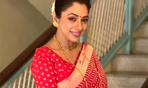 Rupali Ganguly ने परिवार के साथ करवा चौथ की दिल छू लेने वाली यादें साझा कीं Rupali Ganguly ने परिवार के साथ करवा चौथ की दिल छू लेने वाली यादें साझा कीं