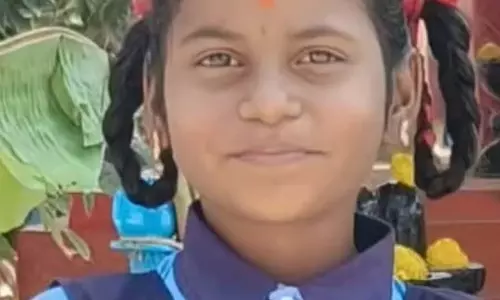 Tekkalakot : तालाब में डूबने से दो बच्चों की मौत Tekkalakot : तालाब में डूबने से दो बच्चों की मौत