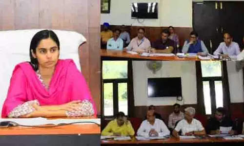 DDC रियासी ने आकांक्षी ब्लॉक ठाकरकोट में योजनाओं की पूर्णता की समीक्षा की