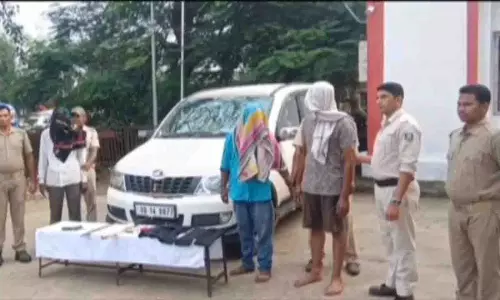 Bargarh: डकैती की योजना नाकाम सोहेला में 3 गिरफ्तार, हथियार जब्त Bargarh: डकैती की योजना नाकाम सोहेला में 3 गिरफ्तार, हथियार जब्त