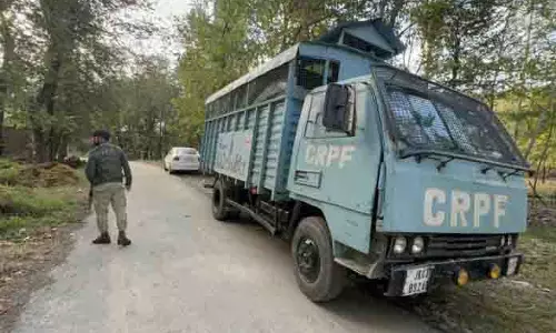 SIA ने आतंकवादी स्लीपर सेल मामले में कश्मीर में तलाशी ली
