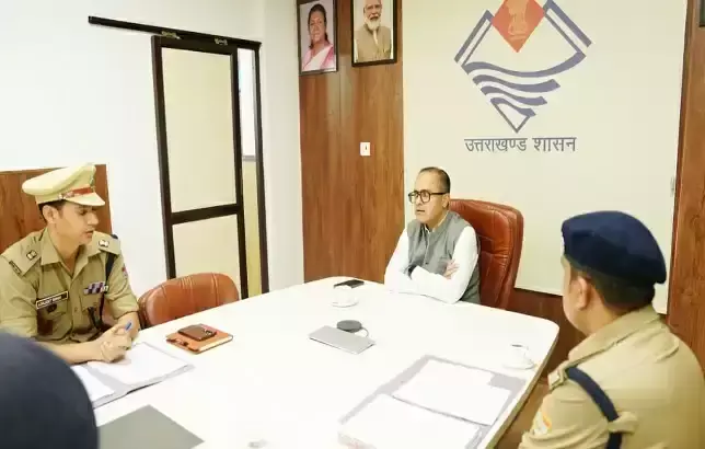 Dehradun: त्योहारों में सुगम यातायात के लिए अधिकारी करें सक्रिय निगरानी