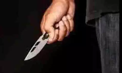 Bihar: औरंगाबाद में 16 वर्षीय किशोर ने शिक्षक को चाकू मारा
