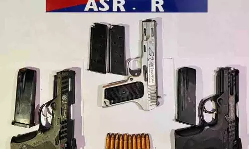 अमृतसर में अवैध हथियार जब्त, तरनतारन में BSF ने तस्करी नाकाम की अमृतसर में अवैध हथियार जब्त, तरनतारन में BSF ने तस्करी नाकाम की