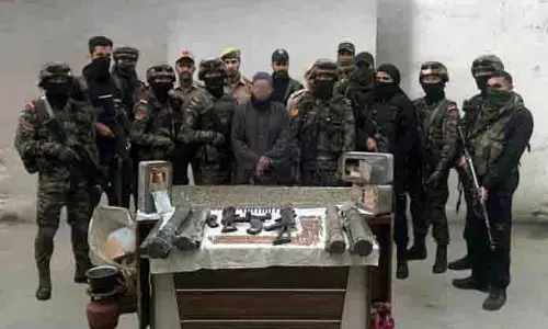 SRINAGAR: प्रमुख आतंकी मॉड्यूल का भंडाफोड़ SRINAGAR: प्रमुख आतंकी मॉड्यूल का भंडाफोड़